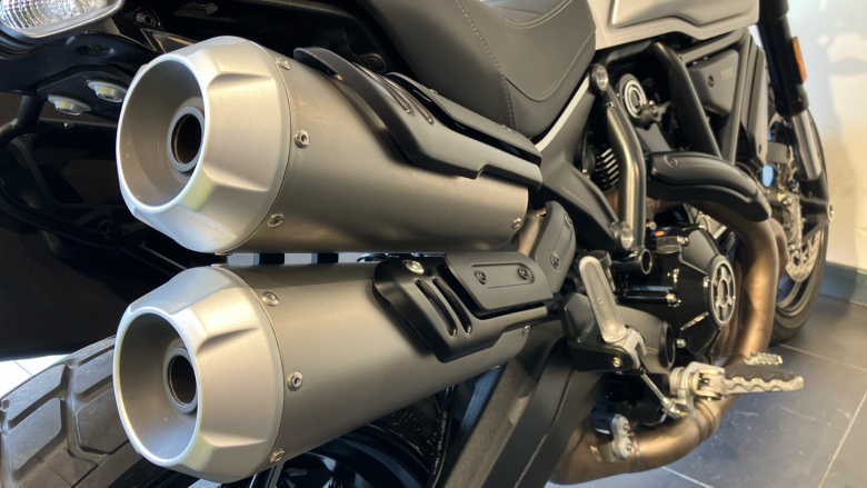 Ducati Scrambler 1100 Pro Dark (21MY)